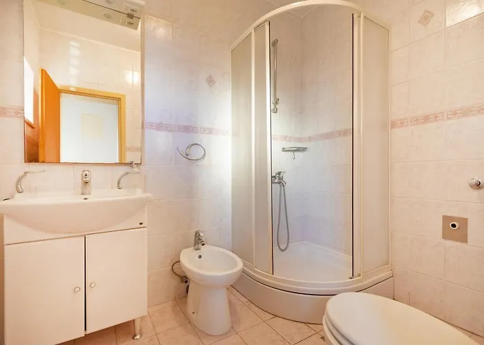 Charming Seafront At Mara Apartamento *