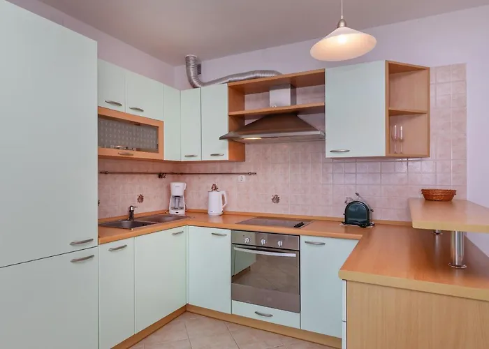 Charming Seafront At Mara Apartamento *